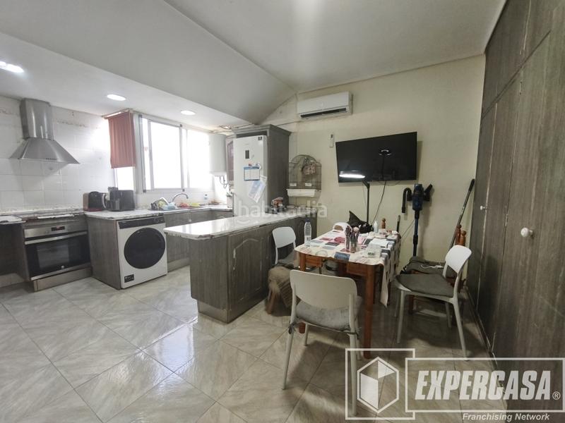Foto 9ab768c2-99e1-46f7-b909-4c00fcb0757b. Appartamento con riscaldamento in Plaza Illes Columbretes Castellón de la Plana