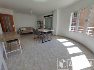 Flat in Parque RIbalta - Plaza de Toros