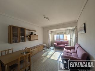 Flat in Calle miguel juan pascual 2
