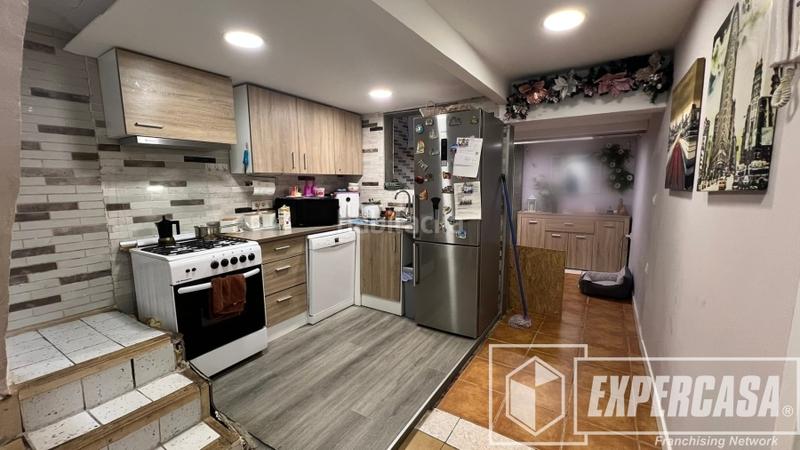 Foto 1e2f775d-d912-4896-a7db-dfb62055b312. Masia a calle cisneros 8 a Plaza Illes Columbretes Castellón de la Plana