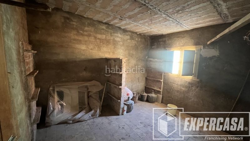Foto e90757b3-98d8-455e-a93d-678b94815971. Masia a Alcora (l´)