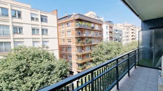 Alquiler Piso en Carrer de muntaner 506. Piso recién reformado