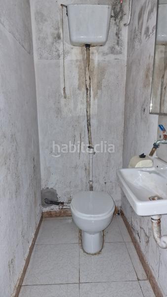 Foto 908c93ec-ab7d-4c7b-bbc0-c9fea14e1f6d. Location local commercial dans carrer mare de déu del carmel 6 dans Barcelona