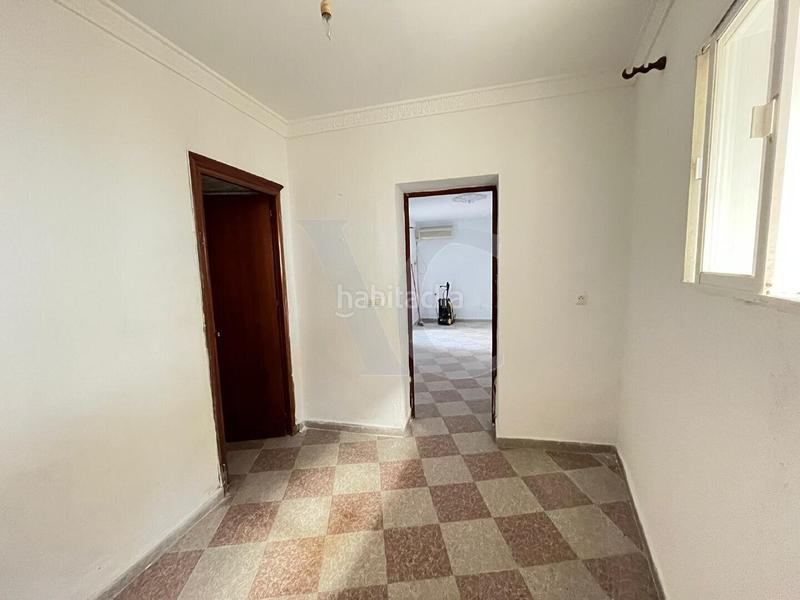 Foto 2128a7bf-6b6e-4a3c-8d90-7d3e0921d30e. Appartement dans Núcleo urbano Chiclana de la Frontera