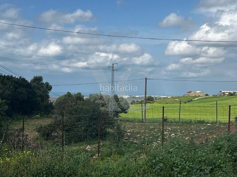 Foto e4f9f6f7-fb41-4d7b-a2bf-24ada1a3bb2b. Terreny residencial a Vejer Vejer de la Frontera