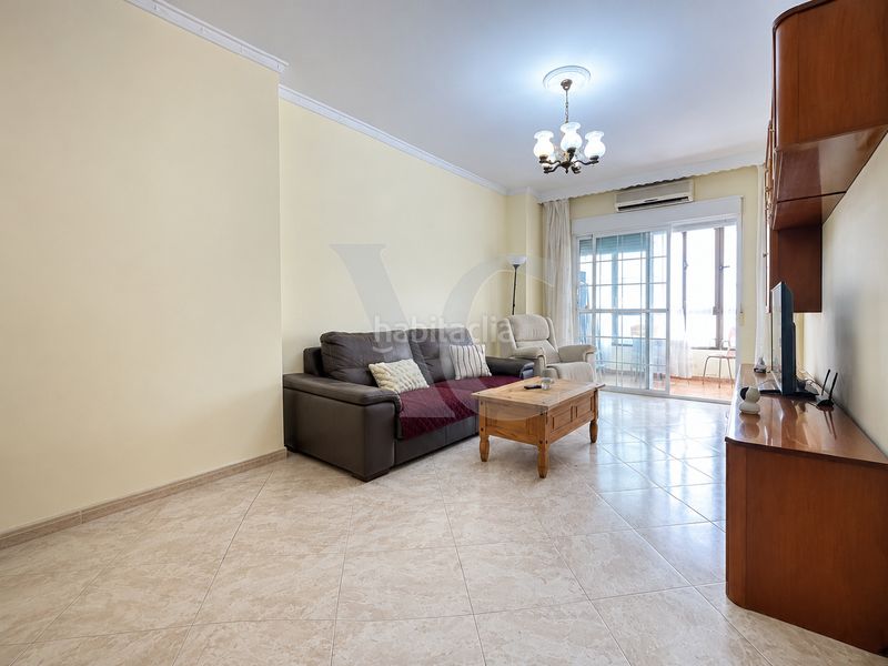 Foto 08dfcceb-5925-499e-95f8-bd21587ddc70. Piso en Paseo Marítimo - San José - La Laguna Cádiz