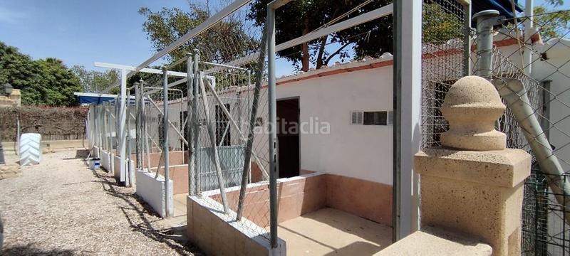 Foto 4cef1125-f41b-42c0-b798-f1aa92fd71a2. Xalet amb calefacció aparcament piscina a Torrellano Elche / Elx
