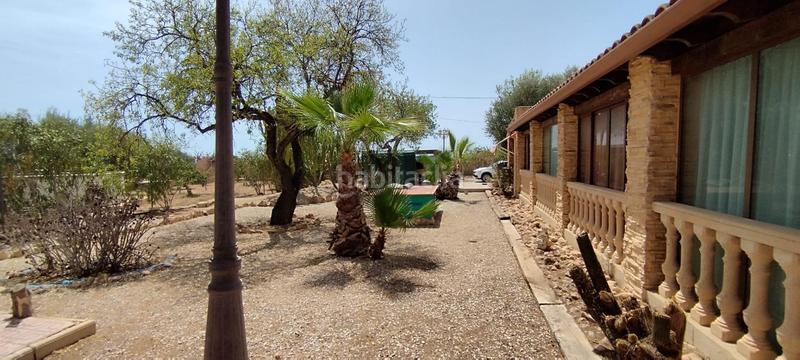Foto fcc210ff-9b42-4943-9929-2525dd71e4cf. Xalet amb calefacció aparcament piscina a Torrellano Elche / Elx
