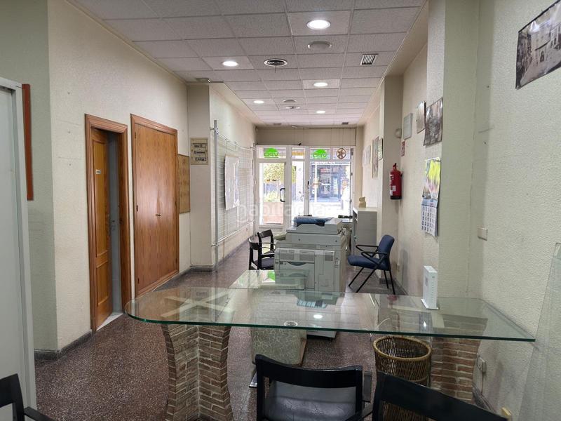 Foto e5d1b6e6-347d-43a4-bb62-d0dd30a74952. Rent business premise in Reina Victoria - Miguel Hernández Elche / Elx
