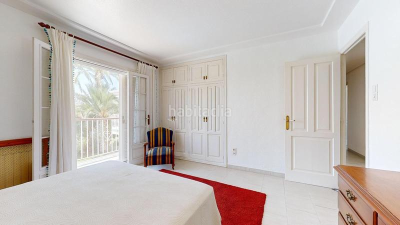 Foto de1c1bb6-c6d0-4a10-86b7-f6005c01f9e2. Chalet con parcheggio piscina in Peña de las Águilas Elche / Elx
