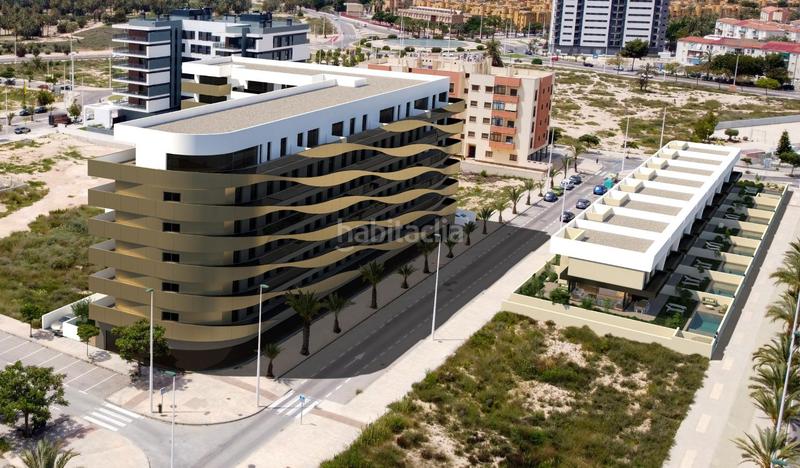 Foto 5840f49e-0a39-4030-a24f-e4b57edc8e87. Appartamento con parcheggio piscina in El Travaló - Martínez Valero Elche / Elx