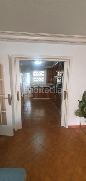 Foto 1fe23b25-4986-4aa8-ae6c-670474d9944d. Alquiler piso amplio piso en alquiler en zona plaza madrid. totalmente amueblado, luminoso y con ascensor. listo para entrar a vivir! en Elche / Elx