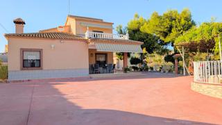 Xalet a Albatera. Exclusivo chalet en partida el moco, albatera  un oasis privado