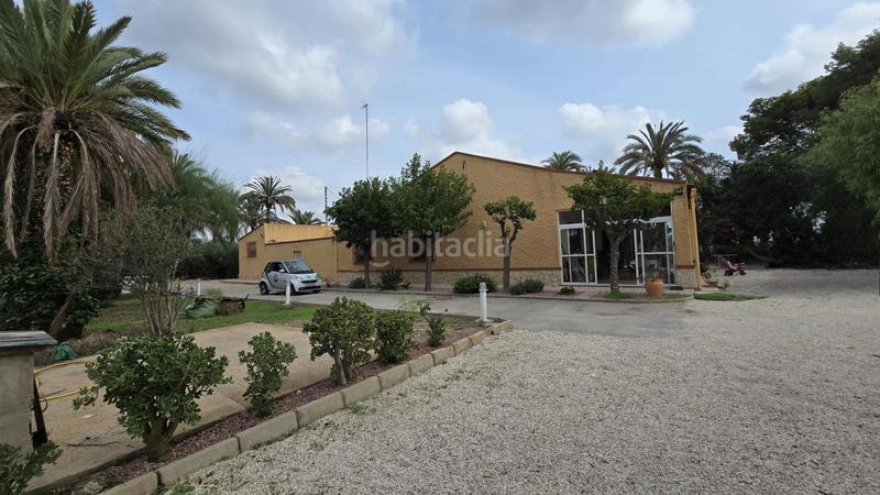 Foto fc87e5cc-7442-4b53-aadc-1bf186cd691b. Chalet mit parking in Alzabares Elche / Elx