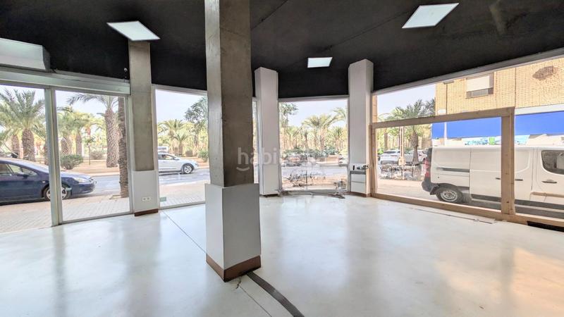 Foto b473ebd1-1934-4d96-9822-4747fd2c1b69. Alquiler local comercial  de esquina en Altabix alquiler con excelentes acabados en Elche / Elx
