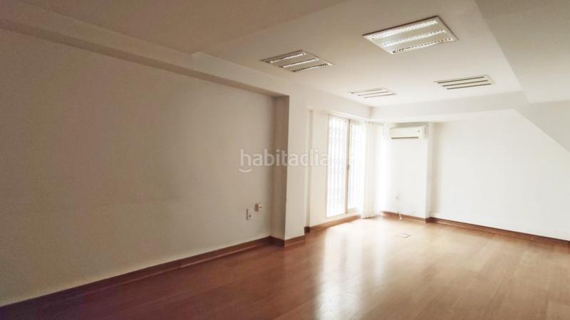 Foto 446e4ae4-4ebf-4995-b4ec-024d30d5ad6e. Rent office space with heating in Centro Elche / Elx