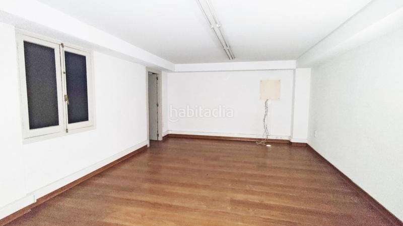 Foto 6583c0c9-4842-48bc-8de0-675f0edb7dda. Rent office space with heating in Centro Elche / Elx