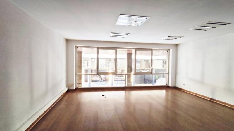 Foto 6ca0e33c-9fd4-45c0-94dc-fbee4844ce7d. Rent office space with heating in Centro Elche / Elx