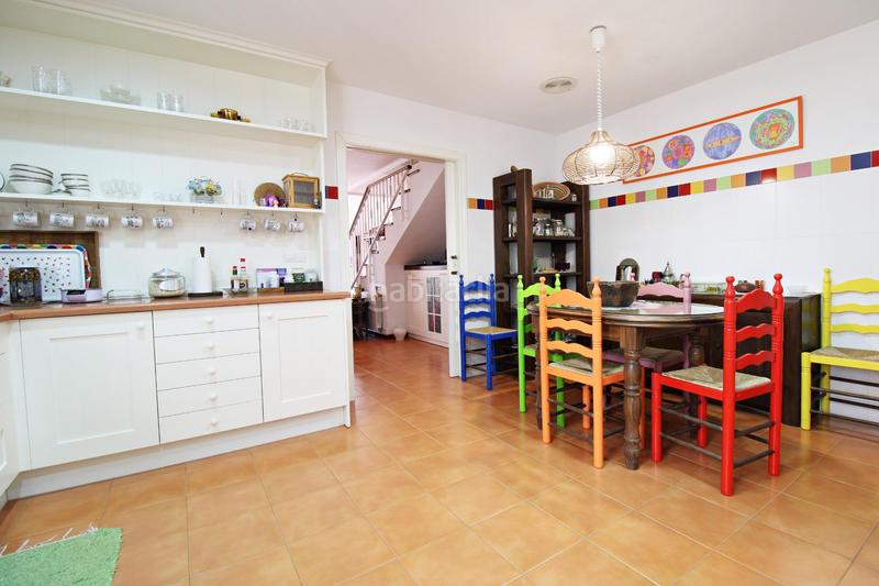 Foto 204faa4a-a2d0-41bb-87a2-2bbf44866373. Casa bungalow de esquina en zona kelme en Ciutat Universitària Elche / Elx