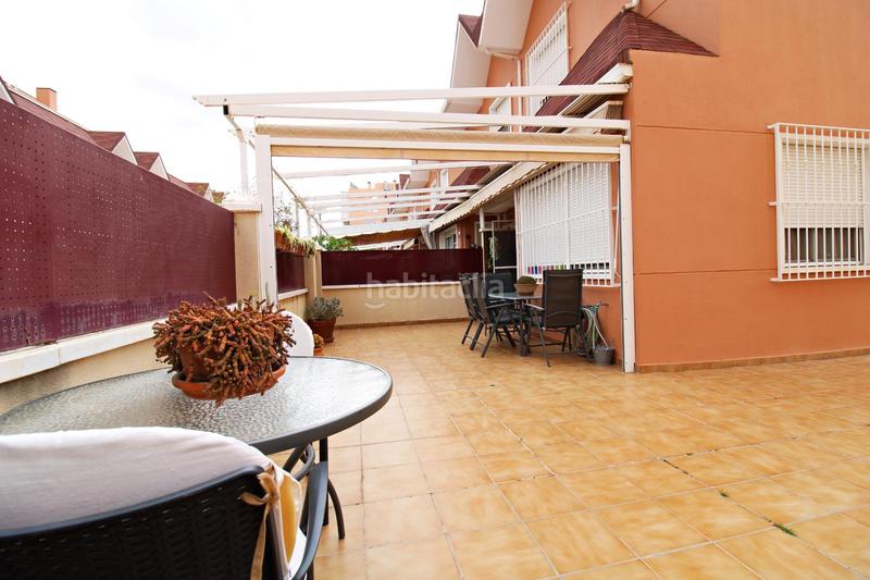 Foto 4f9d2628-e8f6-47d4-8ca0-7a6cb8724759. Casa bungalow de esquina en zona kelme en Ciutat Universitària Elche / Elx