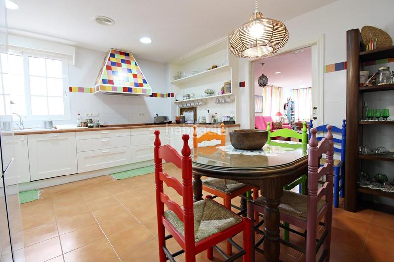 Foto 68335ba3-a73e-4061-b62e-0e1e11b11bee. Casa bungalow de esquina en zona kelme en Ciutat Universitària Elche / Elx