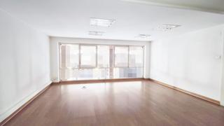 Affitto Ufficio in Centro. Oficinas muy centricas, con ascensor y distribuidas en salas, li