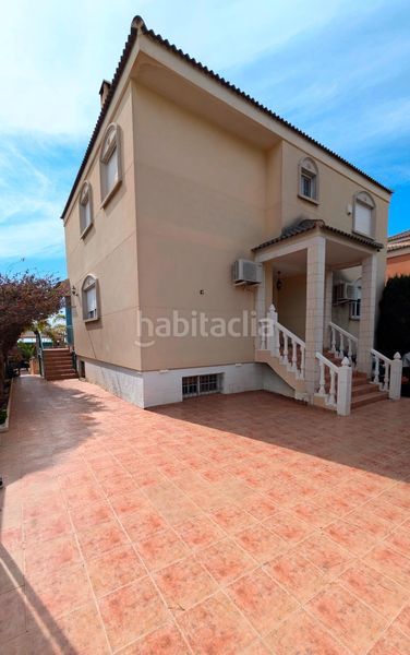 Foto 601a00d1-81d0-4857-b5ca-1e880991678f. Xalet amb aparcament piscina a Jubalcoi Elche / Elx
