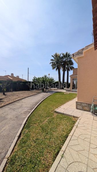 Foto 130d9d94-8108-44a1-ab25-d8ad6545b6ec. Xalet amb aparcament piscina a Noroeste Santa Pola