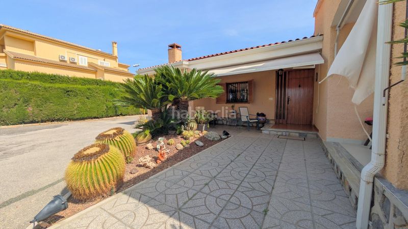 Foto b2f5b180-266d-45b9-a3da-b92c143445e9. Xalet amb aparcament piscina a Noroeste Santa Pola