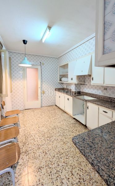 Foto f5a440db-7562-41ce-a9d8-2df1ff5cdc72. Flat in Centro Elche / Elx