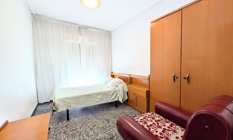 Foto d4cb2bc3-f344-47e1-851c-1bf9bed10c51. Pis a Plaza Crevillente - Antiguos Juzgados - El Asilo Elche / Elx
