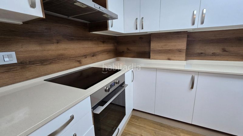 Foto 3f9b80b0-dca7-4aac-b10b-128a5cecb25a. Apartament a Playa Levante Santa Pola