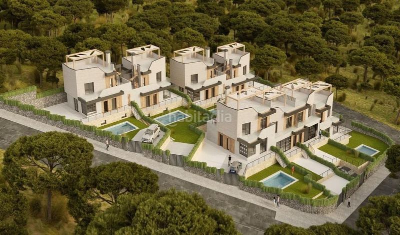 Foto a97cd022-4a91-4bdf-bd7c-ac6b3f47c65c. Casa aparellada amb calefacció aparcament piscina a Polop