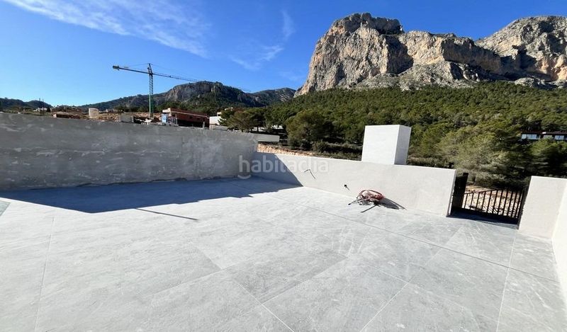 Foto d0c22111-e804-4a2c-85c6-0146dc963cd3. Casa aparellada amb calefacció aparcament piscina a Polop