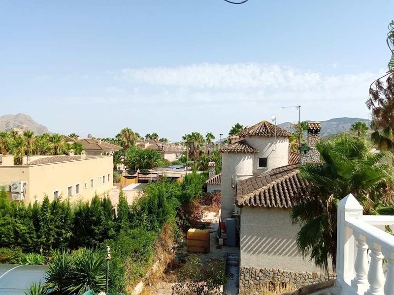 Foto 776aaf2e-2d31-45b9-b592-287f8857251d. Xalet amb calefacció aparcament piscina a Benferri