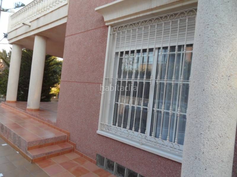 Foto b3c7dfa8-b117-4be9-8f61-c4c29e8d9f48. Xalet amb calefacció aparcament a Ciutat Jardí - Torreta Verdí Elche / Elx