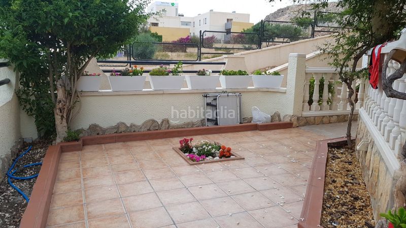 Foto 0c148f33-5719-450e-b1e1-ba82c450b1f3. Casa amb calefacció aparcament piscina a Calas Santiago Bernabeu Santa Pola