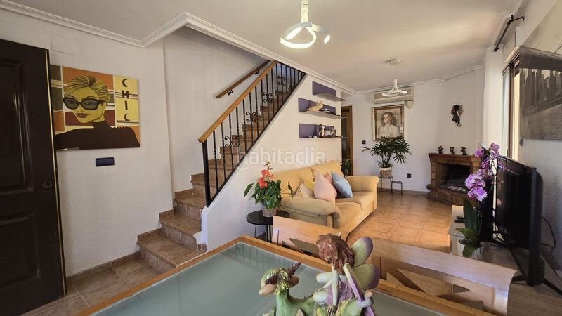 Foto 1ea0c88c-5d16-4008-80b6-99618c95b299. Casa amb calefacció aparcament piscina a Calas Santiago Bernabeu Santa Pola