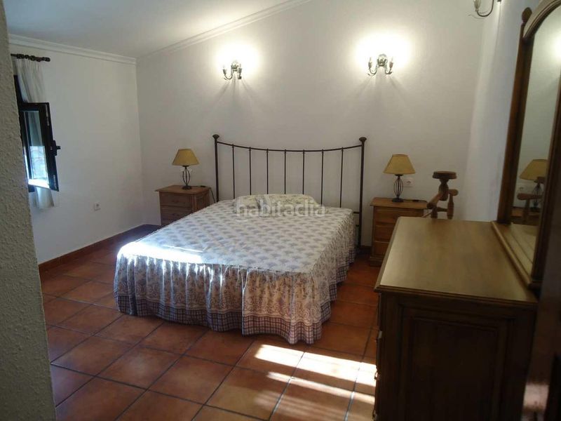 Foto 7fee335f-08e9-4d99-9e95-b3fbfa5e50ea. Xalet amb calefacció aparcament piscina a Pla de la Vallonga Alicante