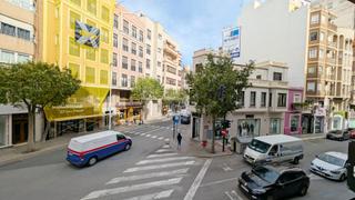Pis a Pont Nou - Corazón de Jesús. Junto corazón de jesus, 125 m2, patio de 20 m2, con ascensor!