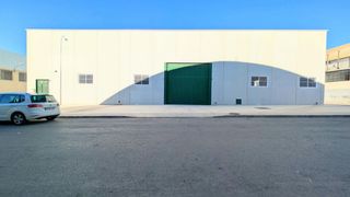 Nau industrial a Crevillente. Impresionante nave industrial seminueva de 518 m2 en polígono in