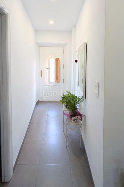 Foto 0d3e152f-9f4c-4eb3-98a4-432e2abbb764. Piso planta baja en la zona del raval, completamente reformada, con patio, dos dormitorios! en Elche / Elx