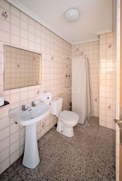 Foto f0ec31fd-f110-4e57-86bf-5fad7870b225. Affitto ufficio in Centro Elche / Elx