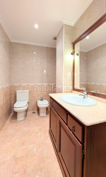 Foto ba169483-a926-4f5a-8678-fb983f5658bb. Planta baixa a Centro Elche / Elx