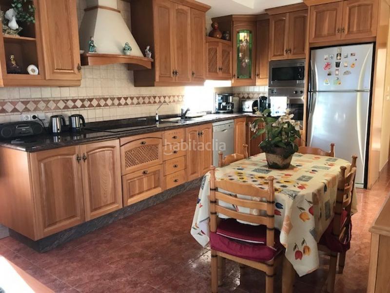 Foto 2245a7da-82f2-46fb-b16d-863766f7358d. Chalet  en ciudad jardin ,,,ocasion en Ciutat Jardí - Torreta Verdí Elche / Elx