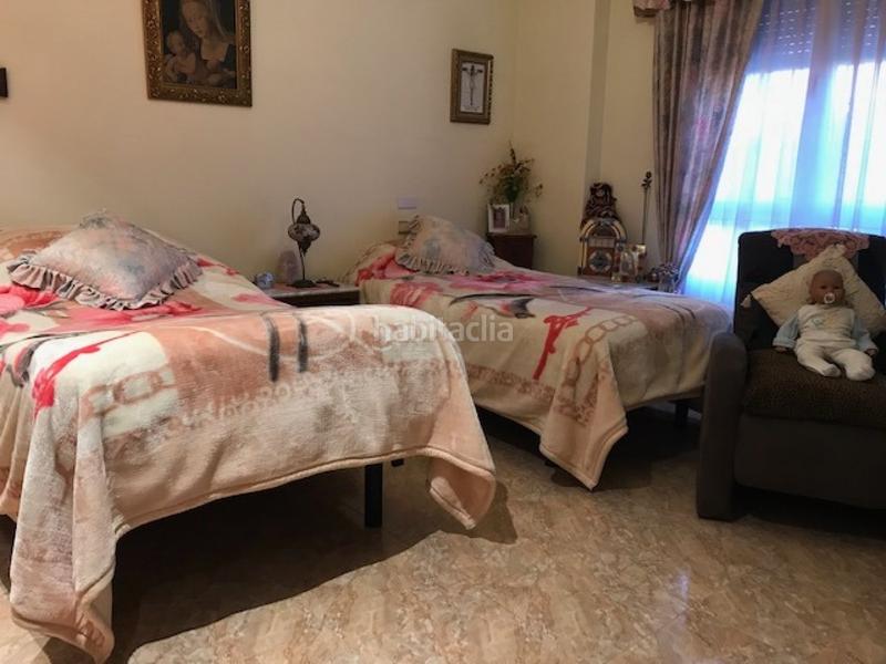 Foto ca993d38-2f72-4e76-8292-1283d61f5f78. Chalet  en ciudad jardin ,,,ocasion en Ciutat Jardí - Torreta Verdí Elche / Elx