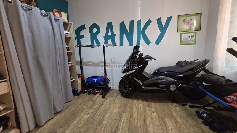 Foto 3c1670ea-22cc-45e7-9700-87956dc8b5a9. Planta baixa a Centro Santa Pola