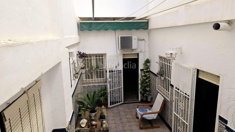 Foto fa9f6b4f-2613-4a81-872a-c36070a8ef48. Planta baixa a Centro Santa Pola