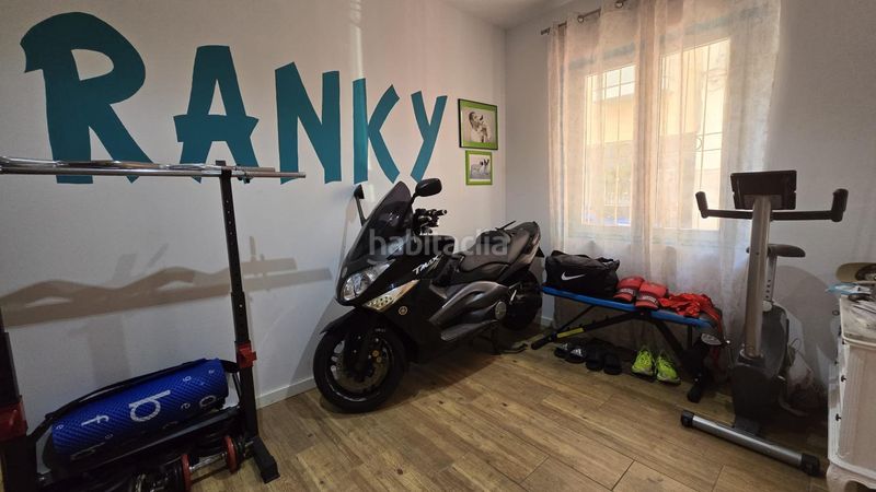 Foto fced1a11-0923-4fd8-9b85-aabe8e9607dc. Planta baixa a Centro Santa Pola