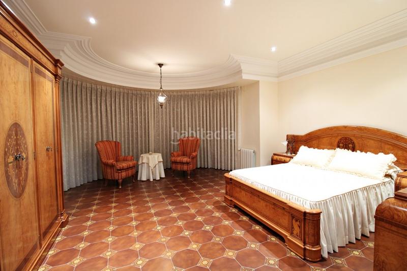 Foto 0ebd4f10-0a1f-4c5b-b9ba-9f71a0feee61. Chalet mit parking in Alzabares Elche / Elx